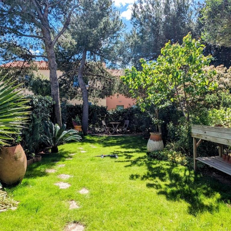 2 Pièces 45m2, Calme, Confort, Mer à 200m, Jardin, Terrasse, Piscine - Appartamento con Vista Giardino - 2