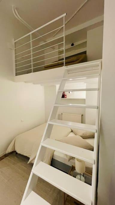 Appartement 6 pièces / 5 chambres / calme / RDC - Apartamento - 12