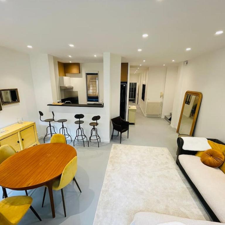 Appartement 6 pièces / 5 chambres / calme / RDC - Apartamento - 21