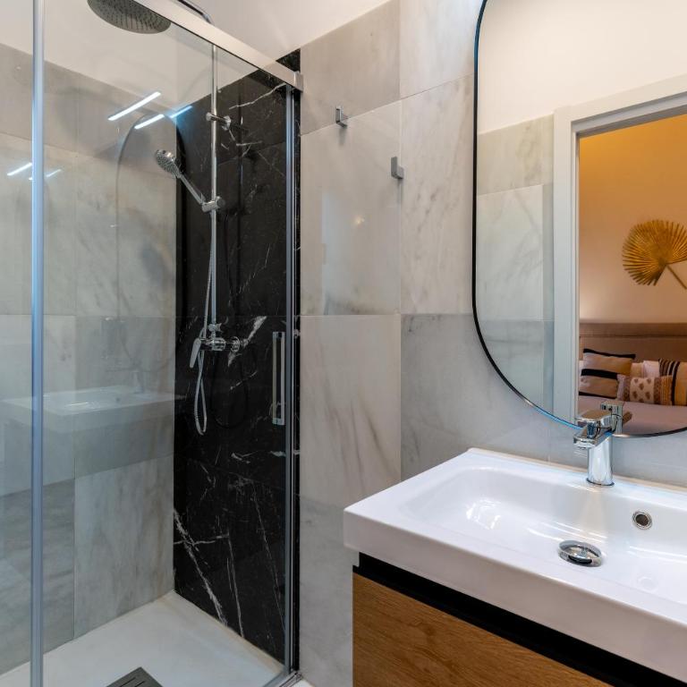 Arco de la Seda - Hotel Boutique - Habitación Doble con baño privado - 1 o 2 camas - 25