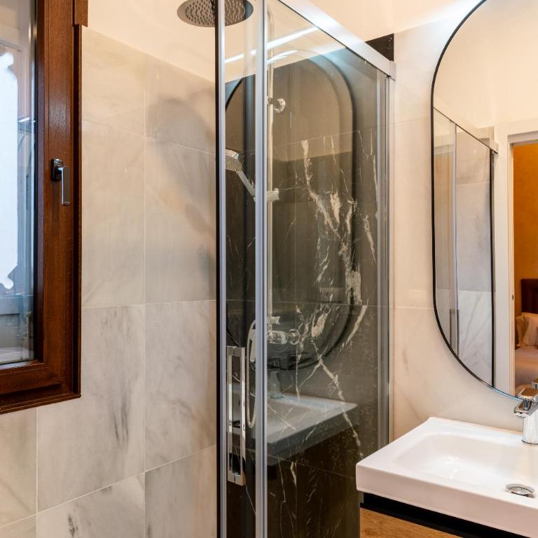 Arco de la Seda - Hotel Boutique - Habitación Doble con baño privado - 1 o 2 camas - 29