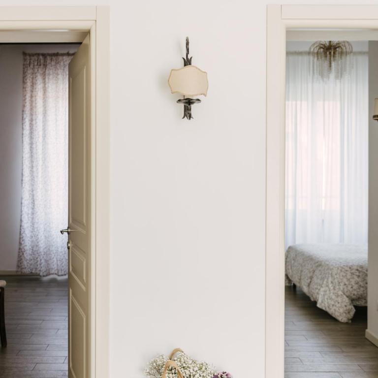Casa Riva 1920 - Two-Bedroom Apartment - 40