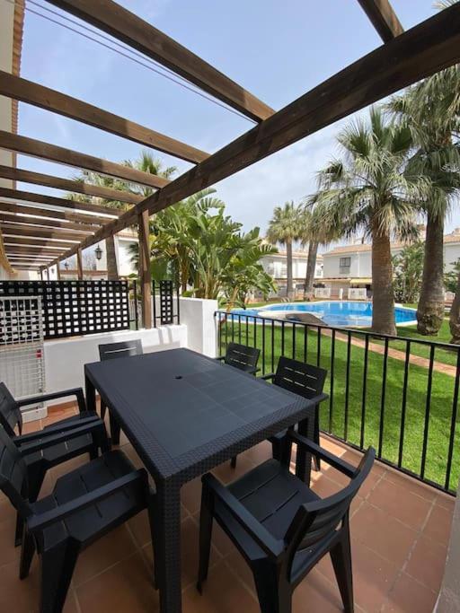 Magnífico Adosado con Piscina en Urb. Palm Beach - Casa de 3 dormitorios - 8