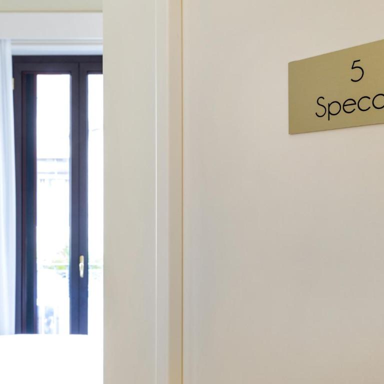 Palazzo Costarelli - Bed and Breakfast - King Room - 8