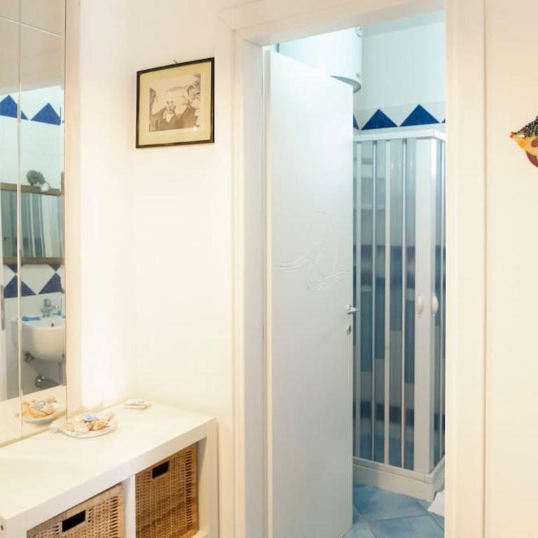 Bello, comodo e con vista mare. - Appartamento con 2 Camere da Letto - 18