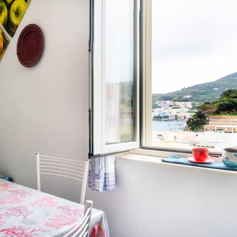 Bello, comodo e con vista mare. - Appartamento con 2 Camere da Letto - 26