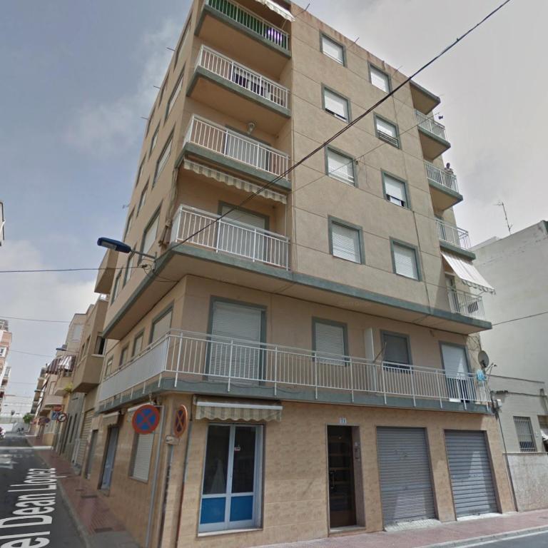 Sol Y Mar Apartments, a 200m de la Playa en el centro Santa Pola - Apartamento de 3 dormitorios - 16
