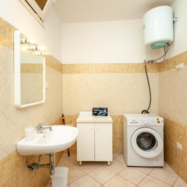Villetta Aurora - Appartamento con 2 Camere da Letto - 11