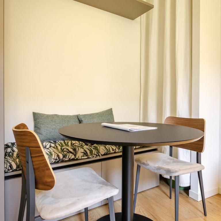 Selvatica Home - Two-Bedroom Apartment - 12