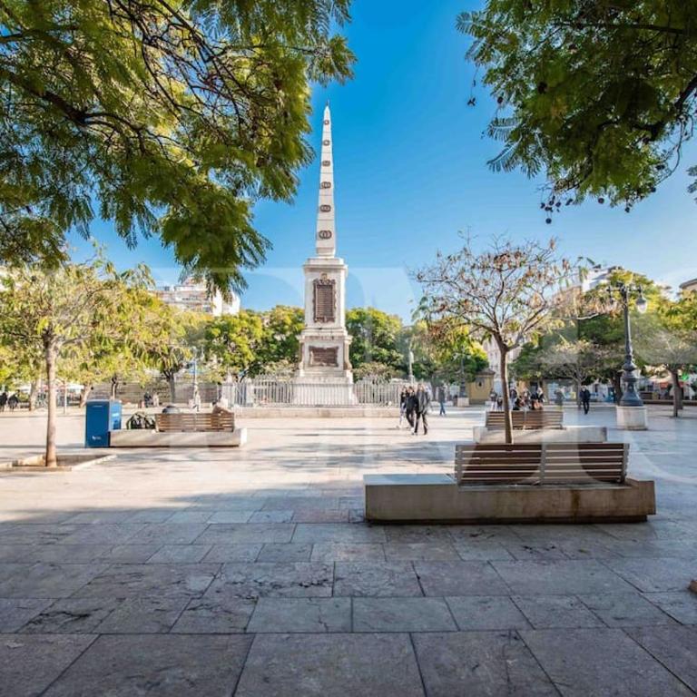 Apartment with Cathedral view & terrace by REMS - Apartamento de 2 dormitorios - 55