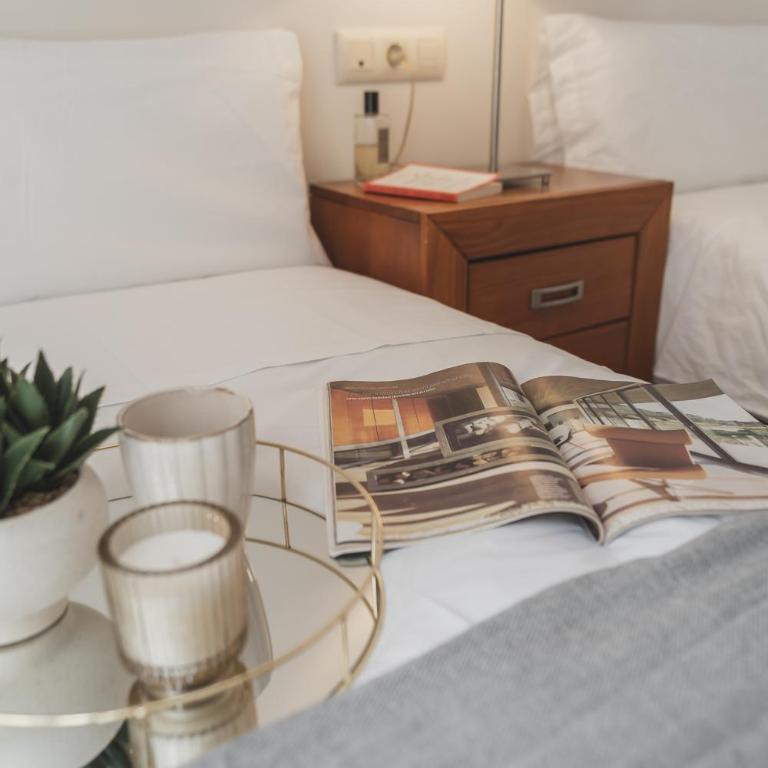 tuGuest Palacio de los Jerónimos Apartments - Two-Bedroom Apartment - 25