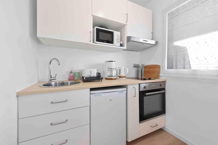 Un Cocon au Bord de l'Océan Vue Partielle sur Mer - Apartment mit 1 Schlafzimmer - 6