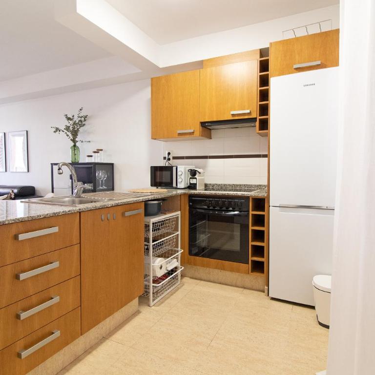 Global Vacacional, Apartamento con piscina y terraza en la playa de Canet - Apartment - 8