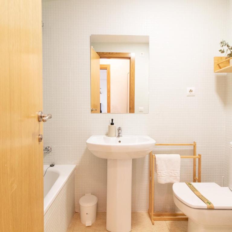 Global Vacacional, Apartamento con piscina y terraza en la playa de Canet - Apartment - 14