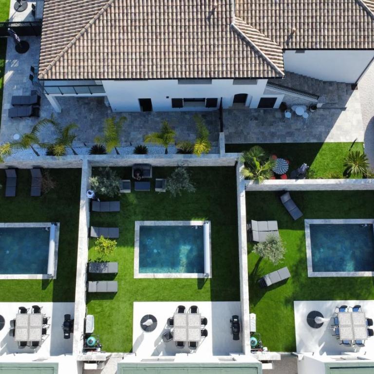 ETOILE DU BERGER Saint Aygulf 3 Villas et 4 appartements jardin individuel et piscine chauffée en saison - la mer et les plages 450 m - Villa with Private Pool - Hermes - 3