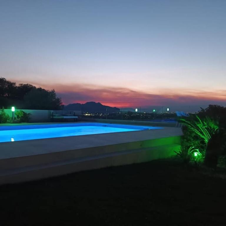 Casita "Zoo" con vistas al mar, al castillo de Denia, al Montgo y piscina comunitaria - Apartamento de 1 dormitorio - 7