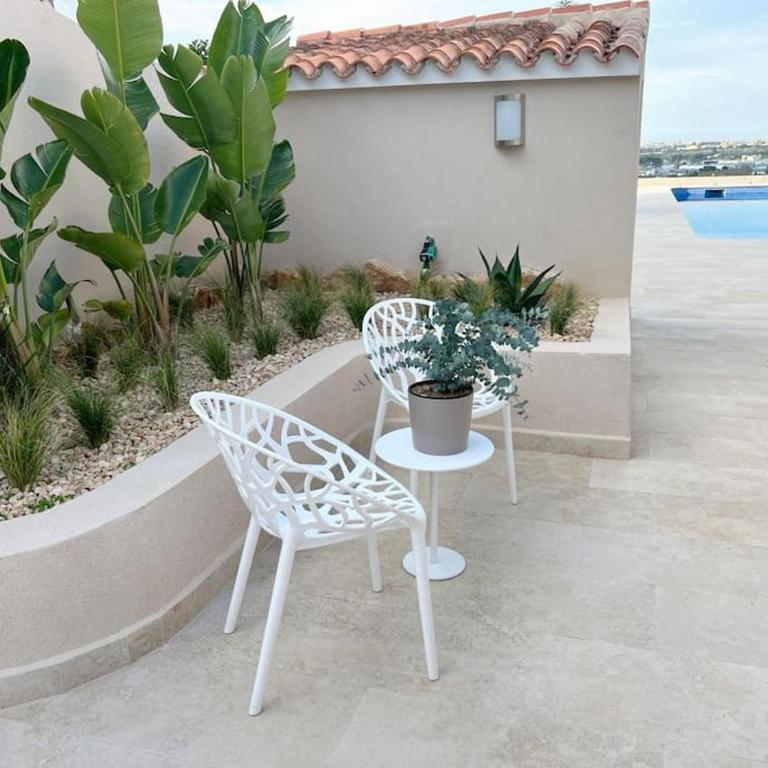 Casita "Zoo" con vistas al mar, al castillo de Denia, al Montgo y piscina comunitaria - Apartamento de 1 dormitorio - 12