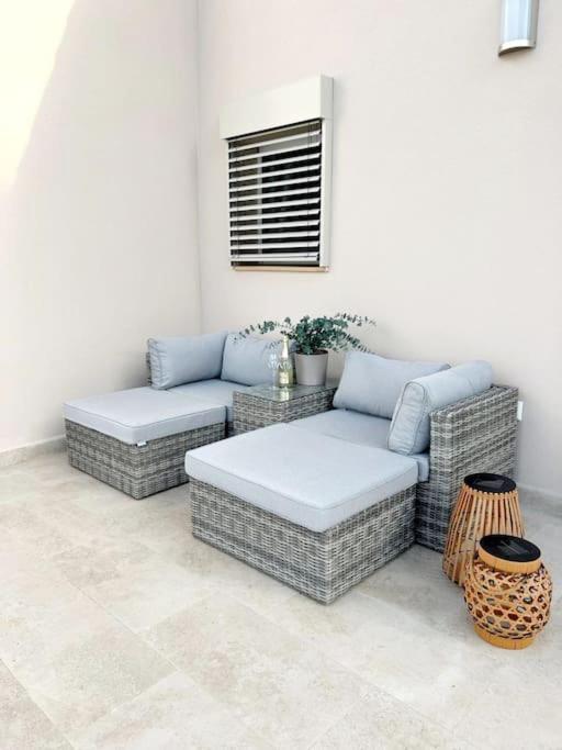 Casita "Zoo" con vistas al mar, al castillo de Denia, al Montgo y piscina comunitaria - Apartamento de 1 dormitorio - 13