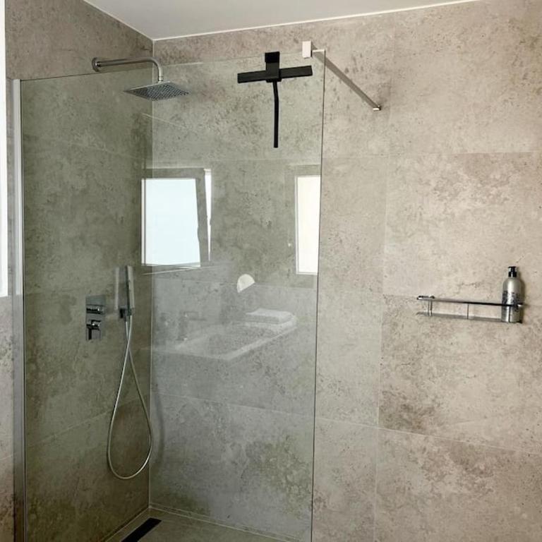 Casita "Zoo" con vistas al mar, al castillo de Denia, al Montgo y piscina comunitaria - Apartamento de 1 dormitorio - 16