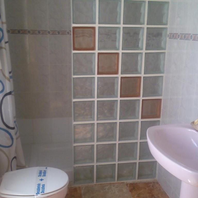 Hostal Virgen Del Rocío - Habitación Doble con baño privado - 3