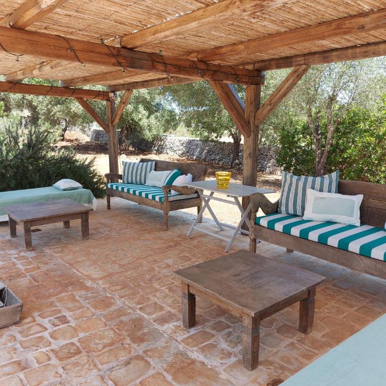 I Trulli di Masseria Paradiso Ostuni - Three-Bedroom Vacation Home - 7