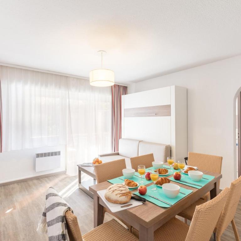 Résidence Pierre & Vacances Les Platanes - Appartement 2 Chambres avec Balcon (6 Personnes) - 1