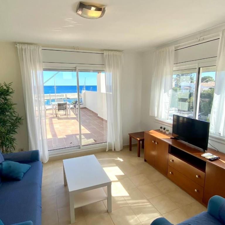 Residencial Marina de Port - Apartamento Dúplex con vistas al mar (4 adultos) - 12