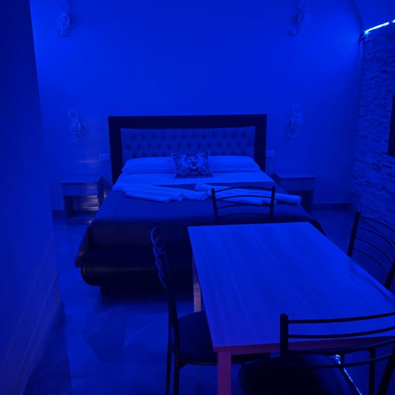 Fanale House - One-Bedroom Apartment - 38