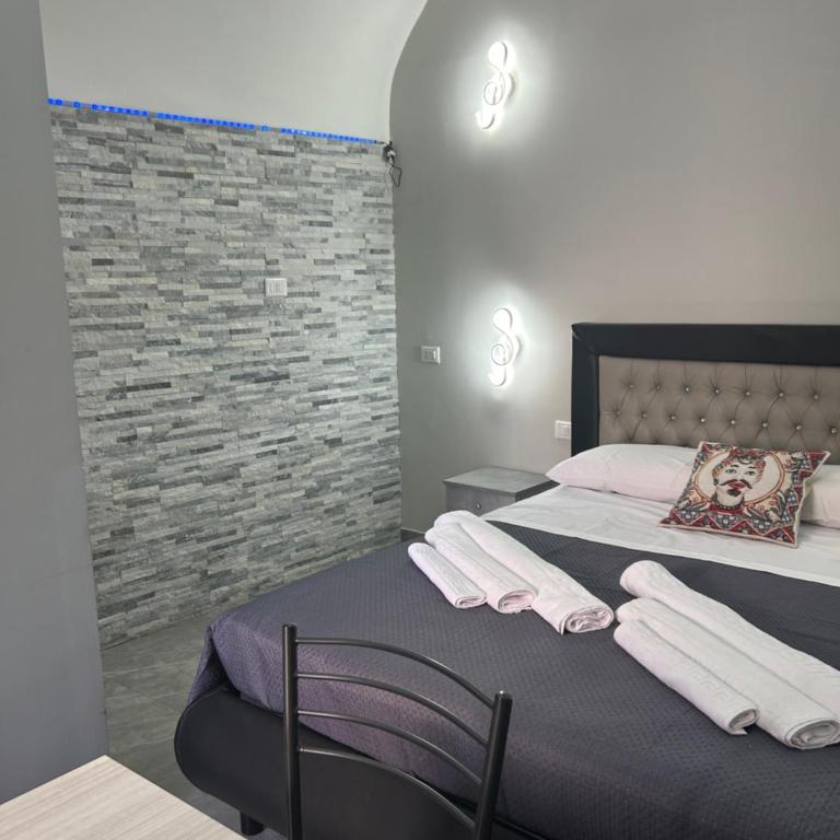 Fanale House - One-Bedroom Apartment - 51