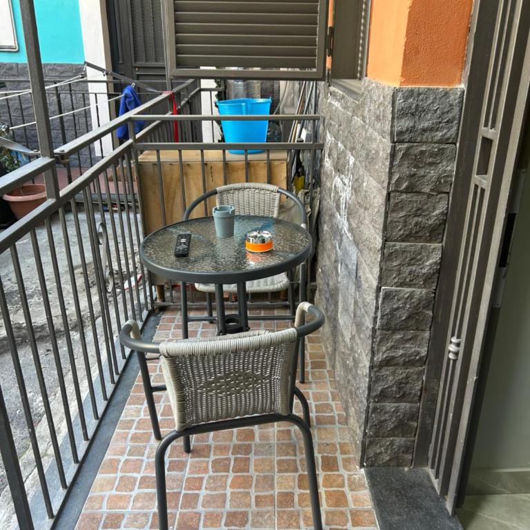 Fanale House - One-Bedroom Apartment - 80