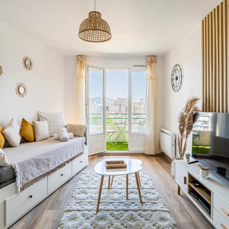 St Charles : Confortable+ Balcon - Studio Standard - 17