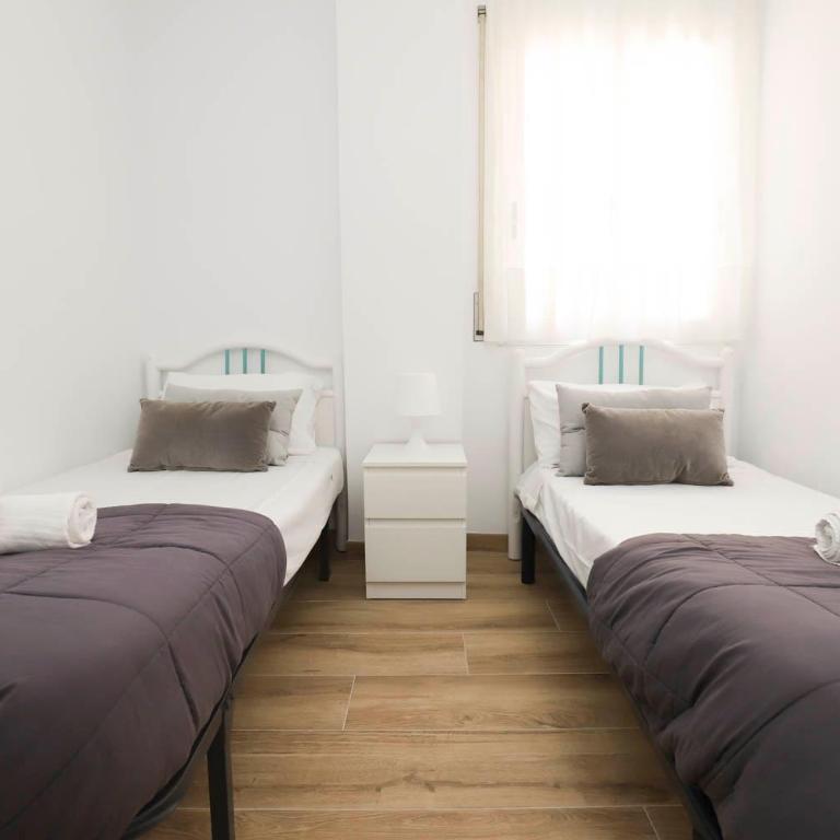 DIFFERENTFLATS Barcino - Apartamento de 2 dormitorios con vistas al mar - 15