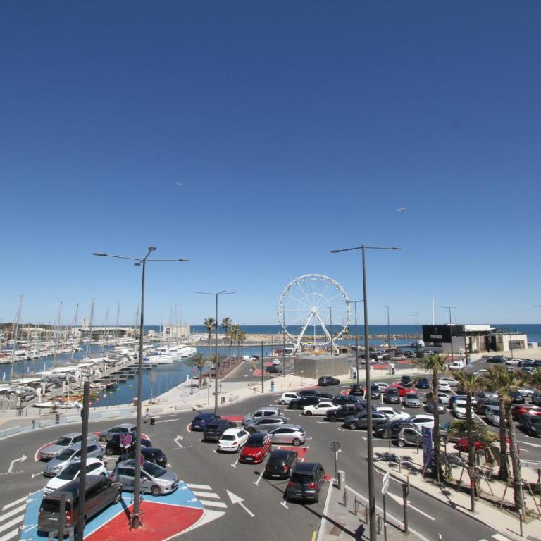 appartement 2 pieces avec parking et vue sur la marina - Apartment with Sea View - 2