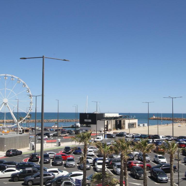 appartement 2 pieces avec parking et vue sur la marina - Apartment with Sea View - 1