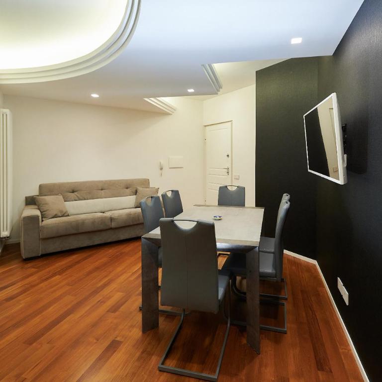 Diamonds house - Two-Bedroom Apartment - 15