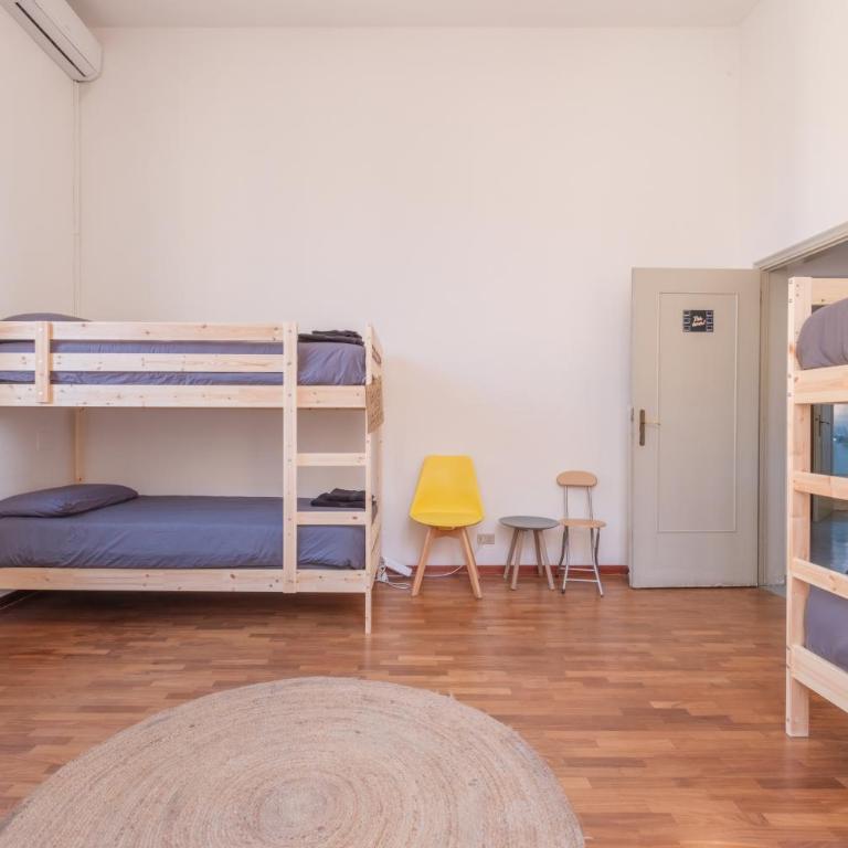 Ostello Umile - Posto Letto in Dormitorio Misto con 4 Letti - 8