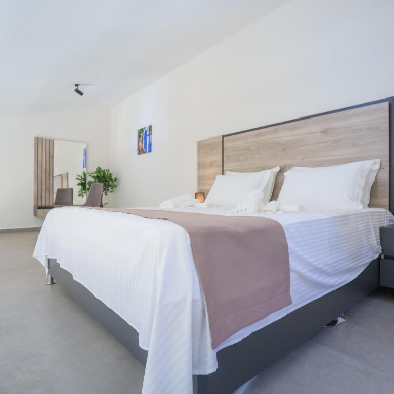 Rajska dolina Budva - Standardna Vila - 10