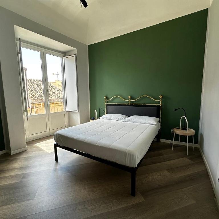 Nico's House City Center - Two-Bedroom Apartment - 12