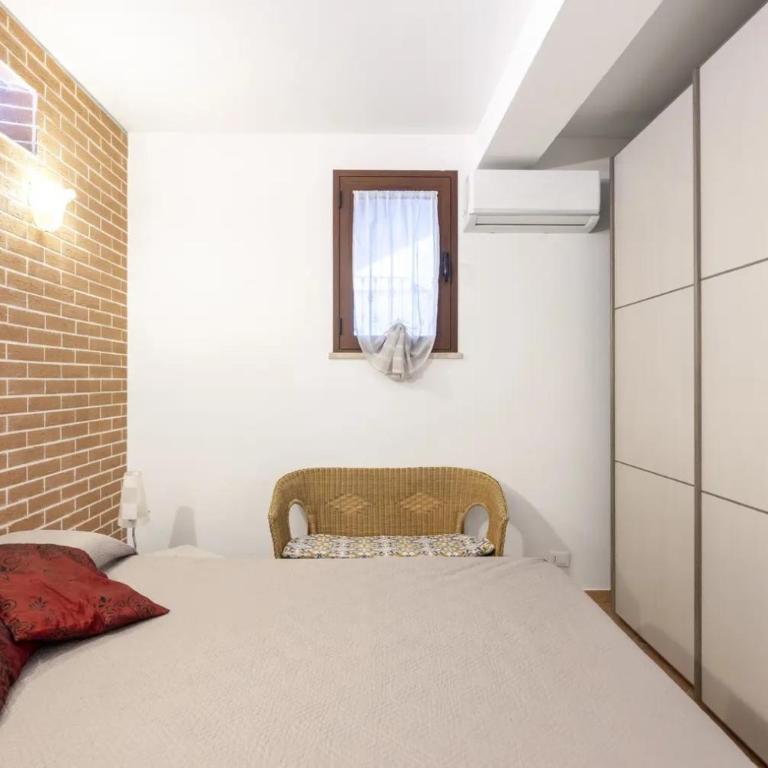 alloggio - Appartamento con 2 Camere da Letto - 11