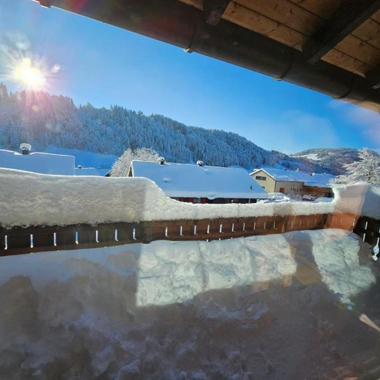 Ferienwohnung Enzian 3 im Feriendorf Sonnenhang im Allgäu - Apartment mit 3 Schlafzimmern und Balkon - 23