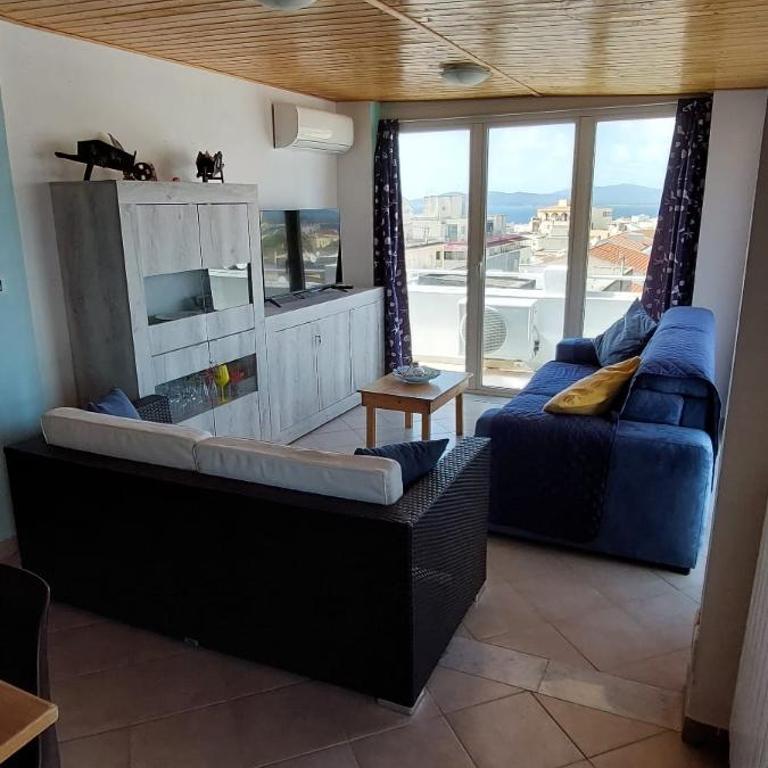 APPARTAMENTO CON TERRAZZA - One-Bedroom Apartment - 10