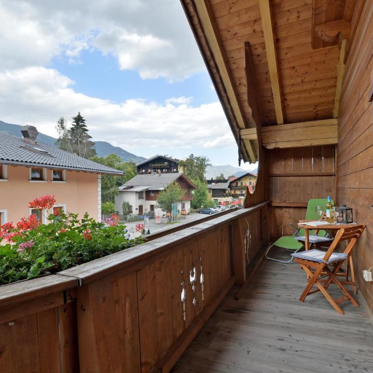 Talhammerhof - Three-Bedroom Apartment with Balcony - 12