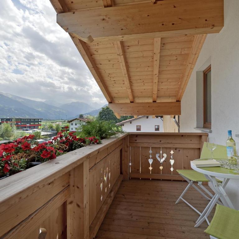 Talhammerhof - Two-Bedroom Apartment with Balcony - 18