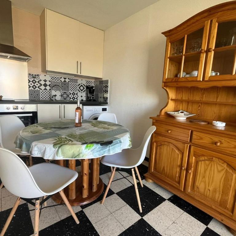 Charming apartment overlooking the sea - Appartement - 2