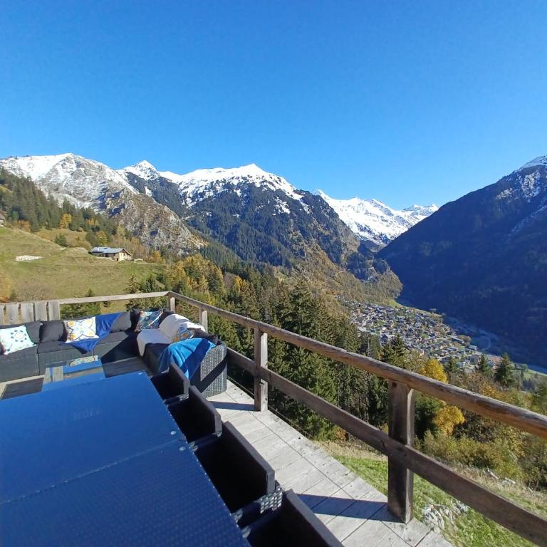 Unique à Champagny l'appartement Panoramik dans un Chalet d'Alpage avec une vue exceptionnelle - Appartement 2 Chambres - 32