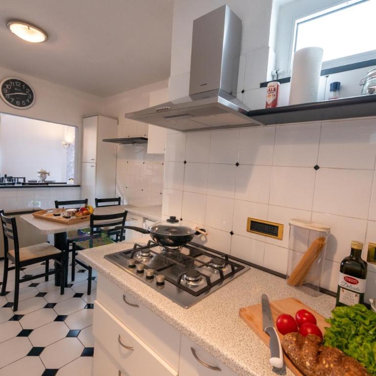 Loft Cristina - La piazzetta fronte mare - Appartamento con 3 Camere da Letto - 8