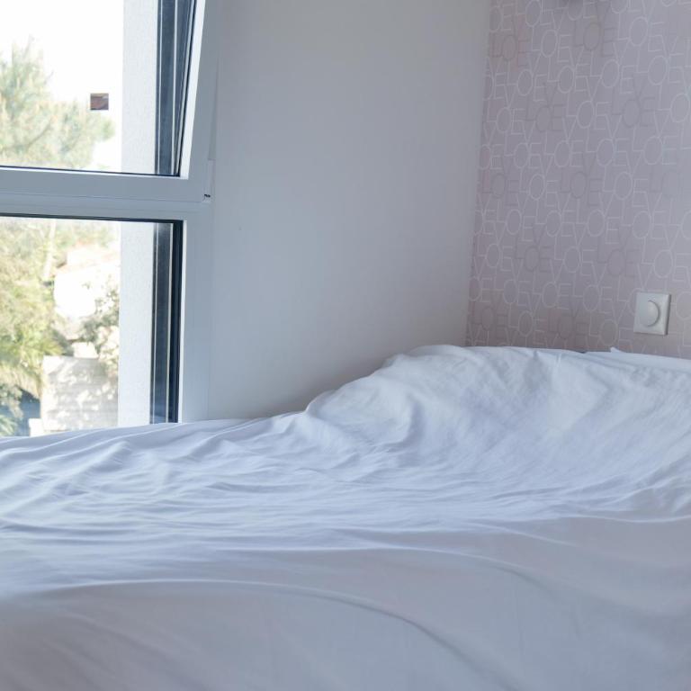 Grande maison avec piscine, proche océan, Les Sables, 6 personnes - Haus mit 4 Schlafzimmern - 24