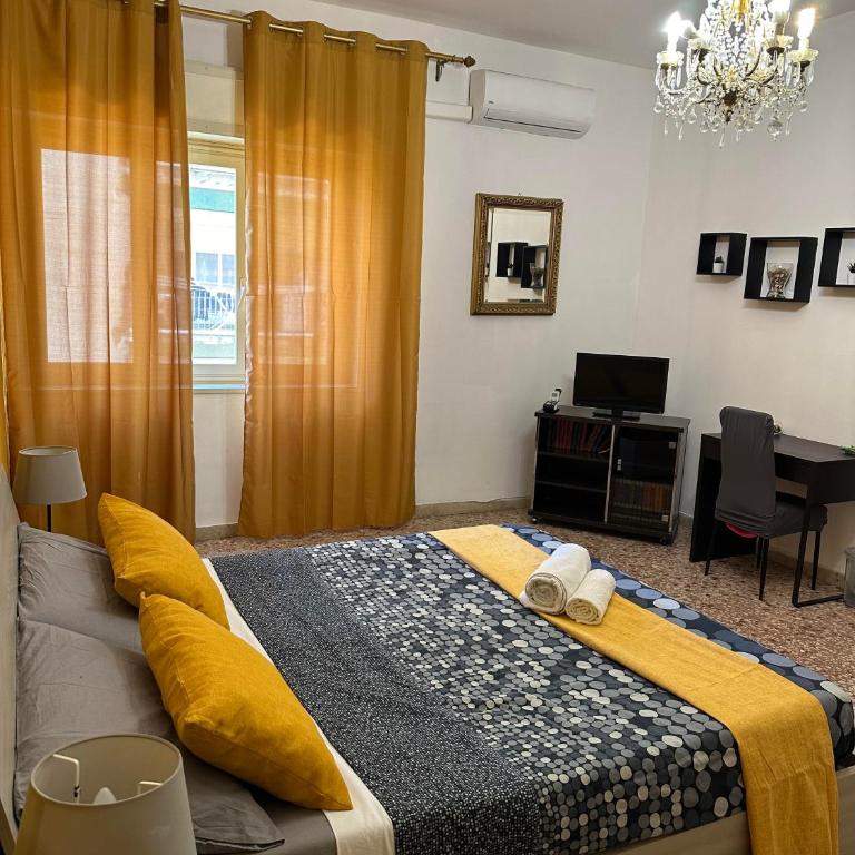 Il Secondo Piano - Basic Triple Room with Shared Bathroom - 10