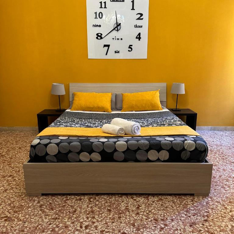 Il Secondo Piano - Basic Triple Room with Shared Bathroom - 8