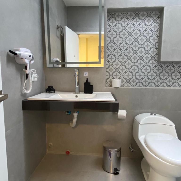 Hermosa suite 2 cerca de todo - Apartamento de 1 dormitorio - 12